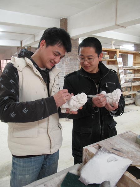 'Porcelain capital' hopes to rekindle age of beauty