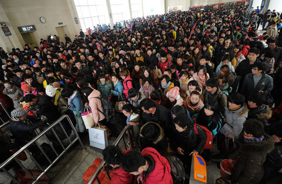 Spring Festival travel reaches its peak