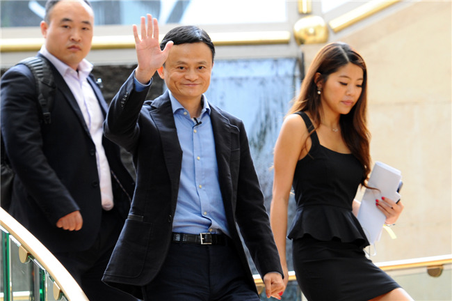 Jack Ma shows up in Singapore for Alibaba IPO roadshow