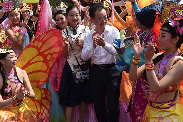 Wanda takes the park fight to Disney