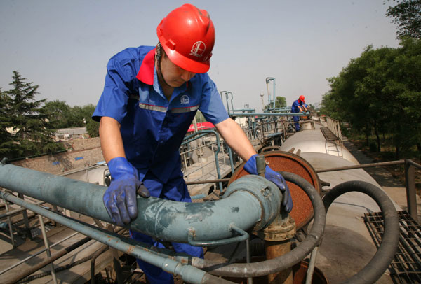 Sinopec looks north for oil