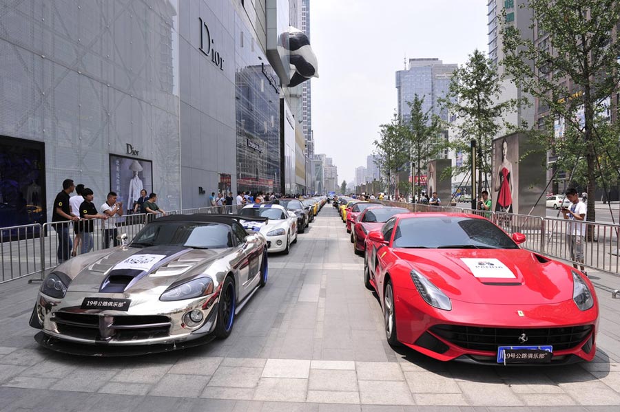 Luxury autos for a charitable cause