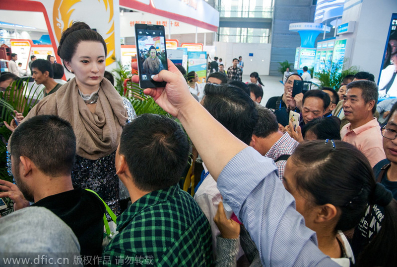 Shenzhen goes hi-tech with fair