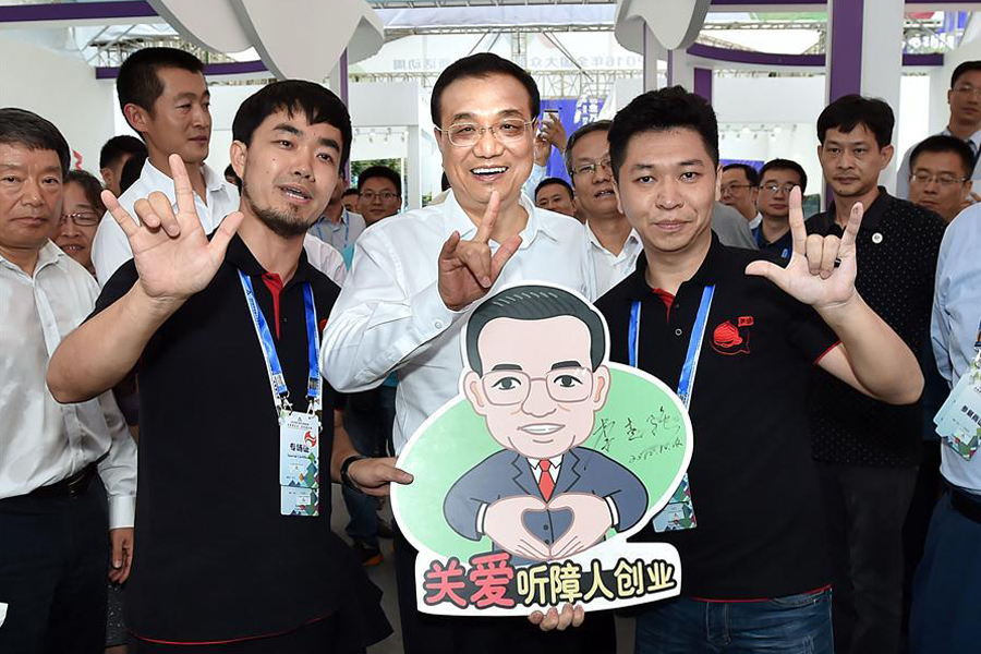 Premier Li reiterates efforts to boost innovation, entrepreneurship