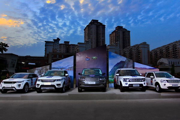 Land Rover offers unexplored driving experiences