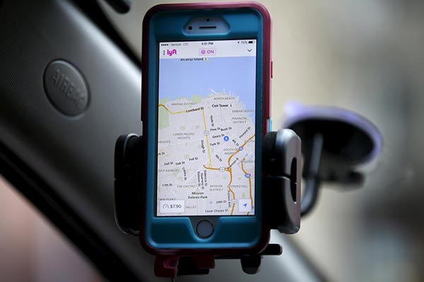 Lyft hopes to gain market through alliance with Didi