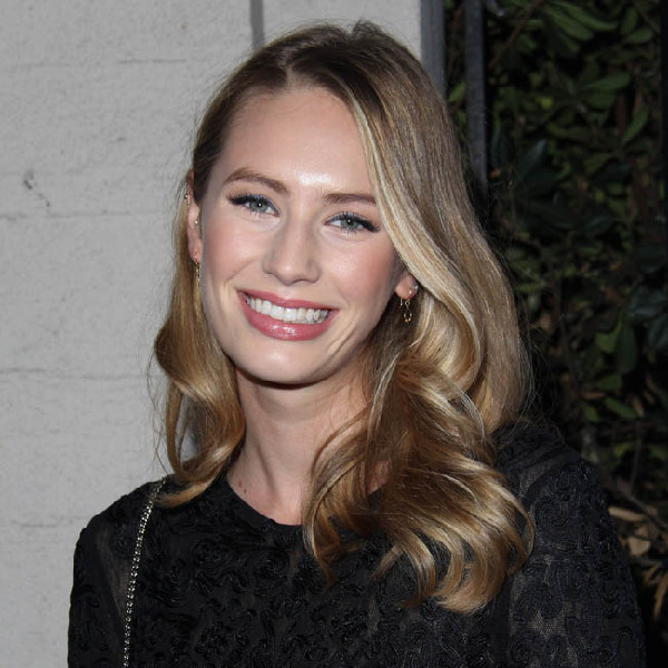 Dylan Penn splits from 'The Vampire Diaries' star