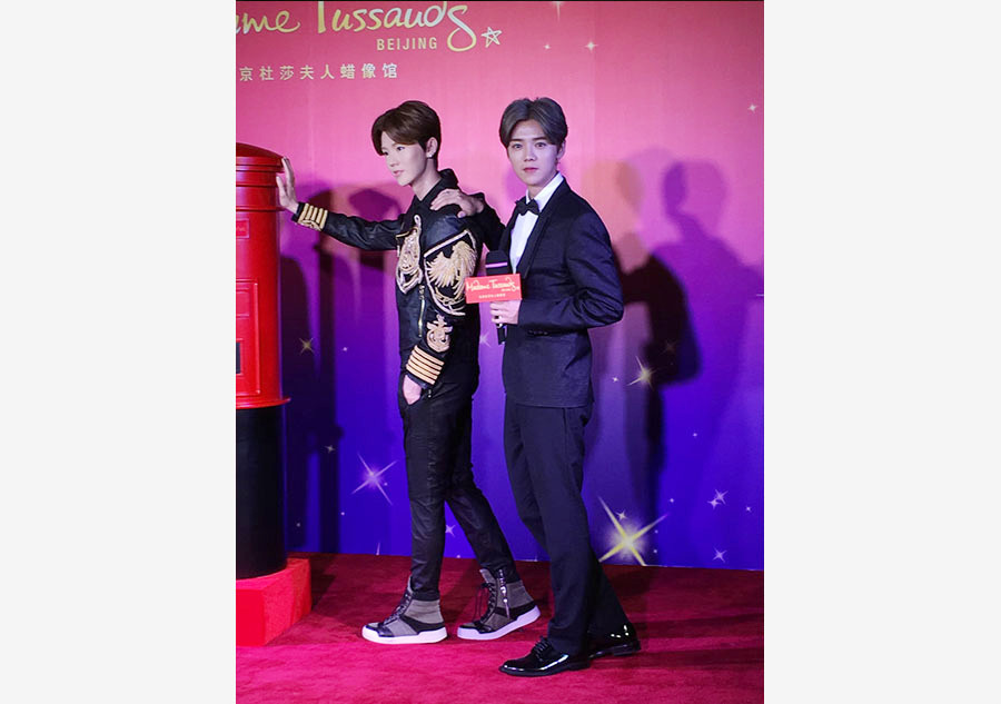 Lu Han statue unveiled at Madame Tussauds Beijing