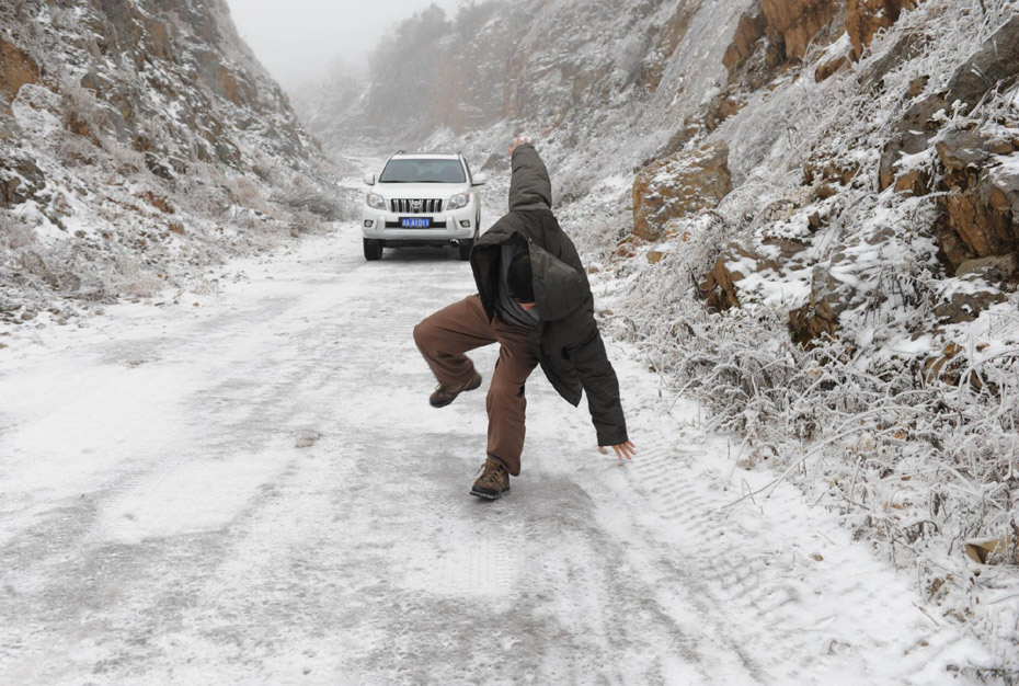 Special: Big freeze hits S China