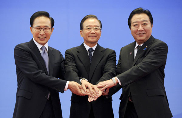 China, Japan and ROK ink investment deal