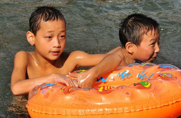 Heat wave strikes China