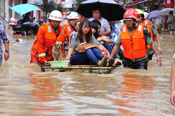 Relief supplies sent to flood-hit areas in NE China