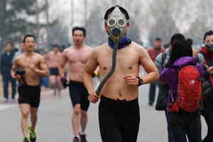 Sandstorms sweep into Beijing