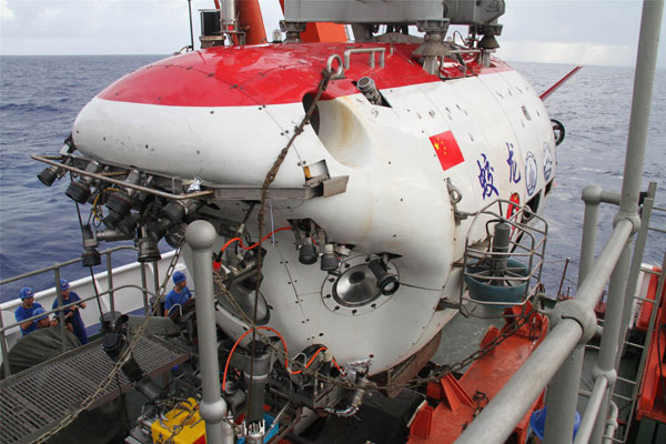 Submersible <EM>Jiaolong</EM> to be released for scientific research