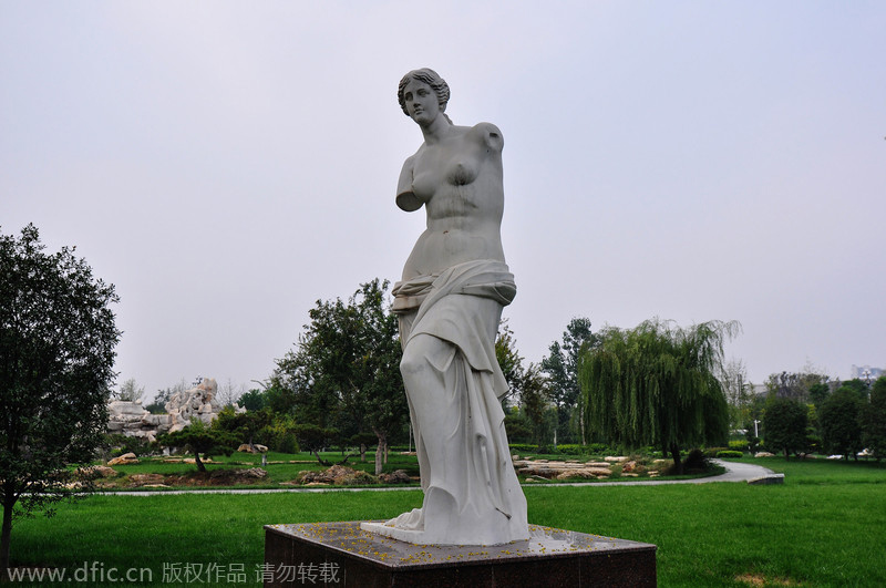 Shandong shelters replicas of famed sculptures