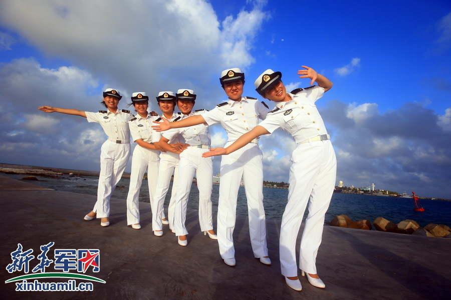 PLA soldiers on Xisha Islands