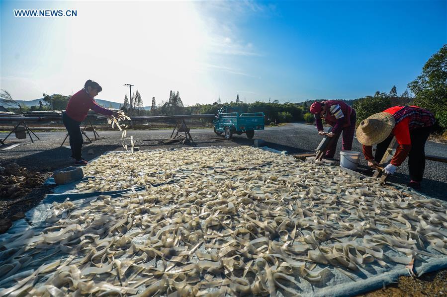 Locals have tradition of drying foods during harvest season