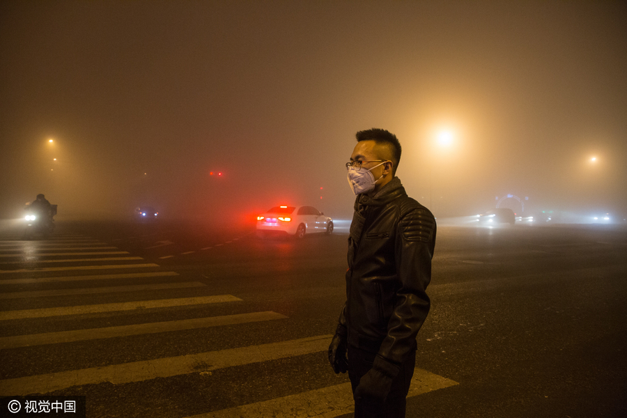 Smog chokes capital as AQI readings spike