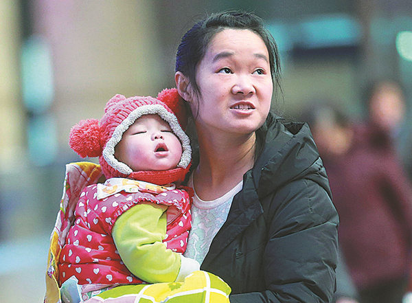 Spring Festival travel rush begins