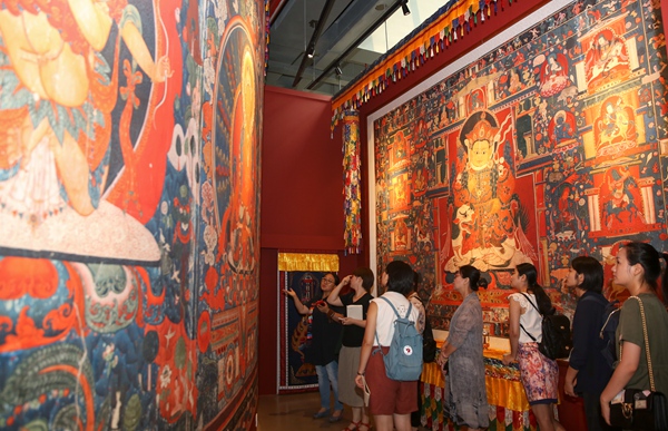 Digitized monastery murals are on display in Suzhou