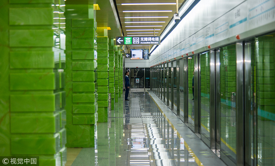 Beautiful designs grace Chengdu metro stations