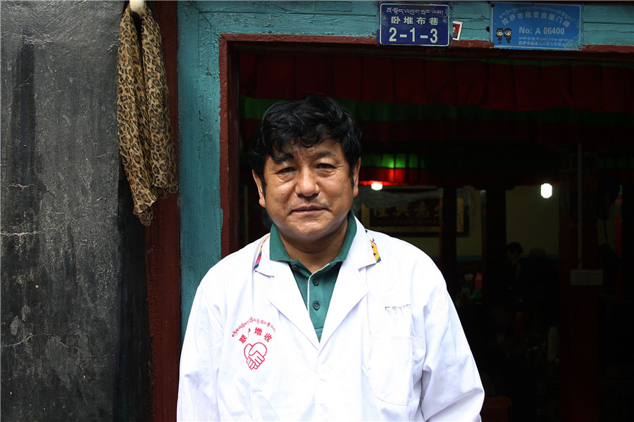 Happy faces in Tibet