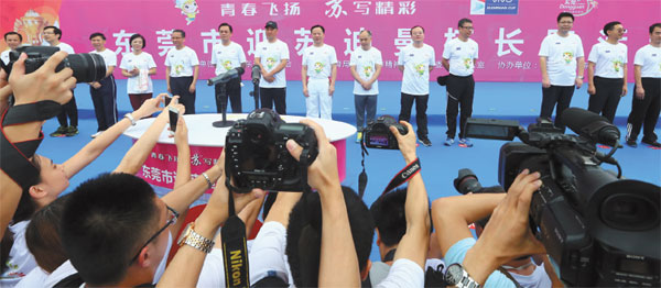 Dongguan revs up for badminton championships