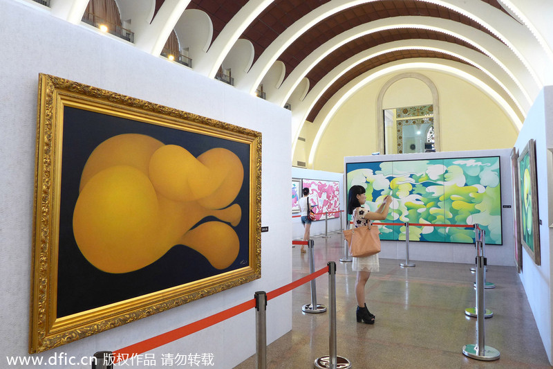 Distinctive arts from Peng Mingliang exhibited in Shanghai