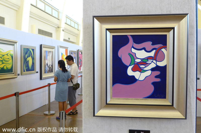 Distinctive arts from Peng Mingliang exhibited in Shanghai