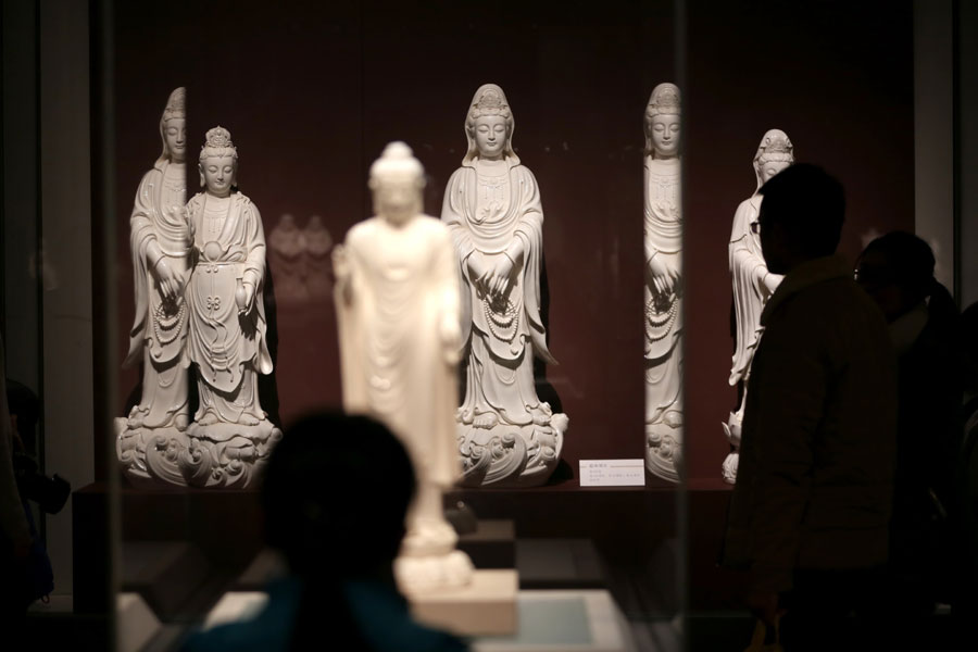 Budda in Blanc-de-chine