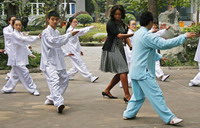 US first lady visits respected Chengdu school