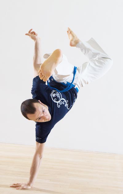 Brazil's Capoeira popular in Shanghai