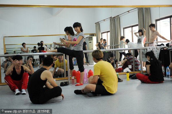 Young members of a rural art troupe