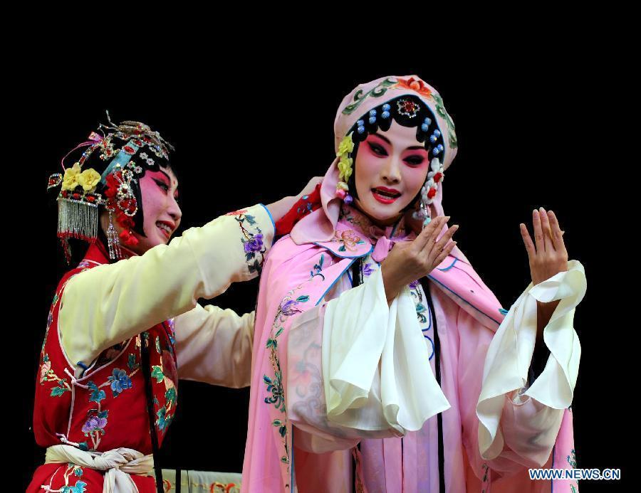 Chinese Kunqu Opera <EM>Peony Pavilion</EM> performed in India