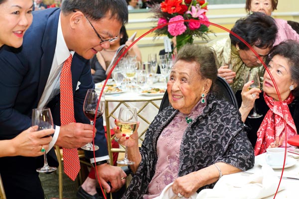 Colorful story of Shanghai socialite's 100-year journey in book