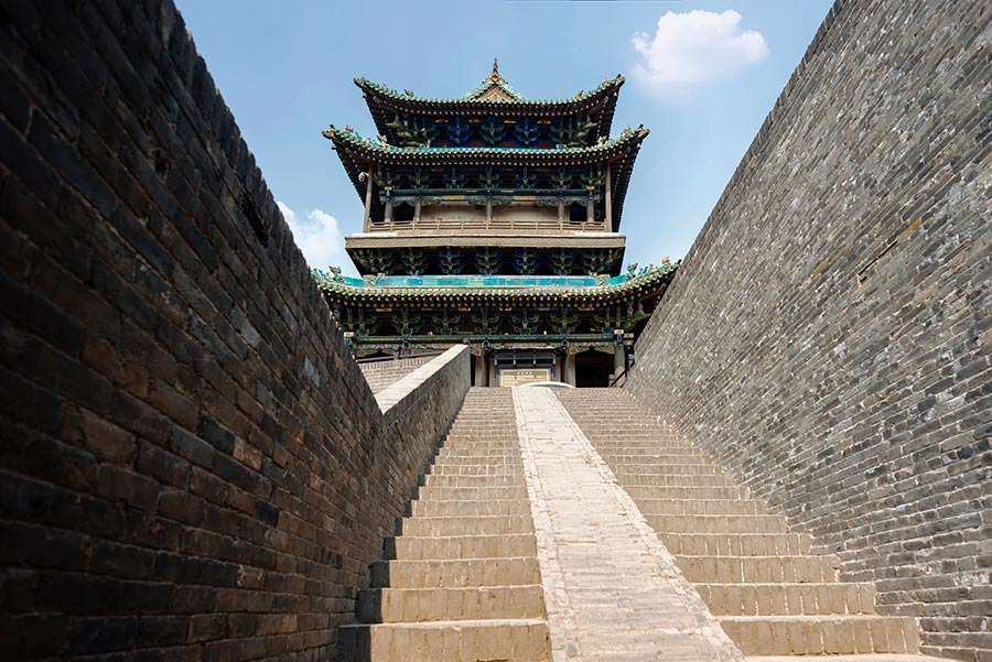 Shanxi in the Eyes of Foreigners: Looking at the roofs