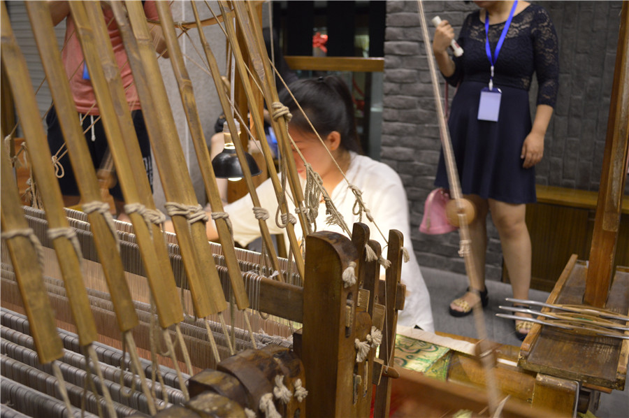 Stunning Shu brocade and embroidery techniques live on in museum