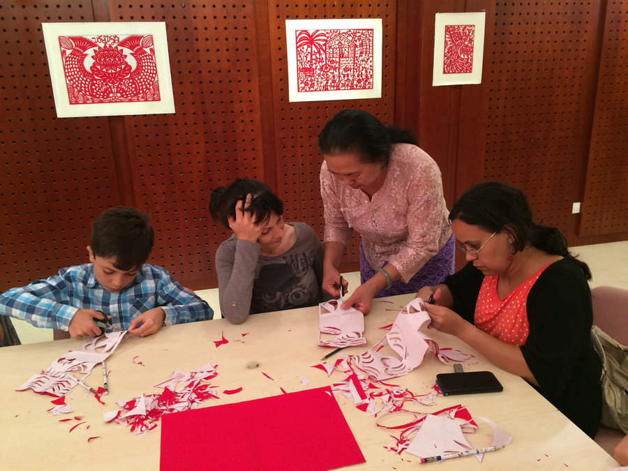 Maltese locals learn colorful art of paper-cutting