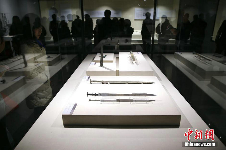 Bronze sword of King Fuchai of Wu shown in Xi'an