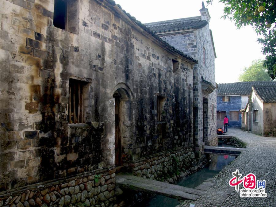 A visit into history - Qiantong ancient town