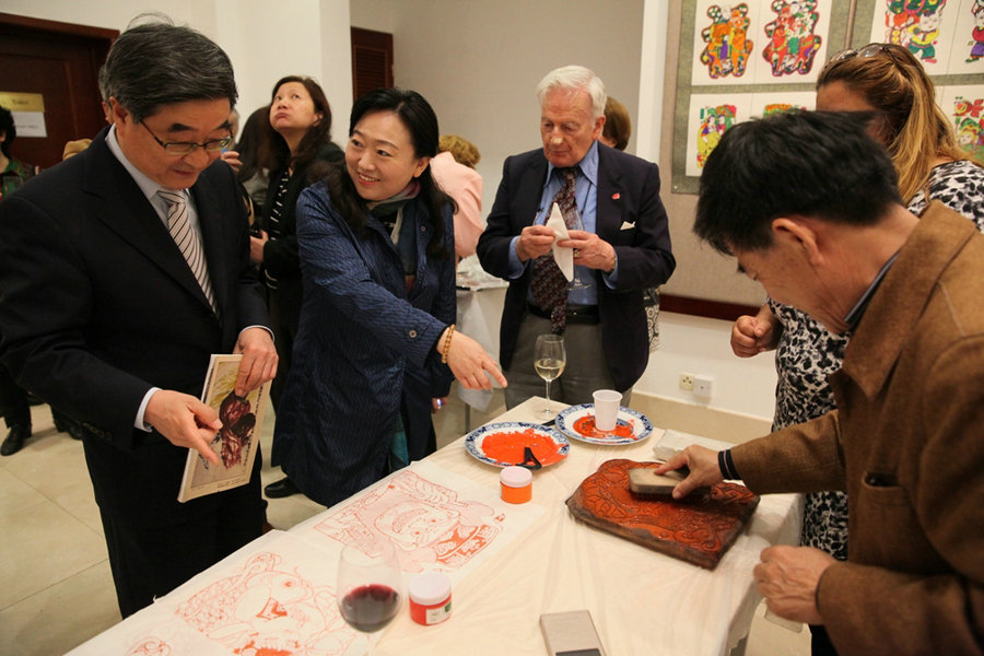 Henan culture shines in Malta