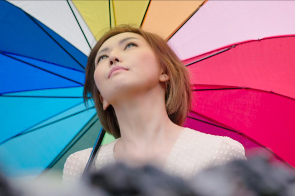 Stefanie Sun releases new EP 'Rainbow Bot'