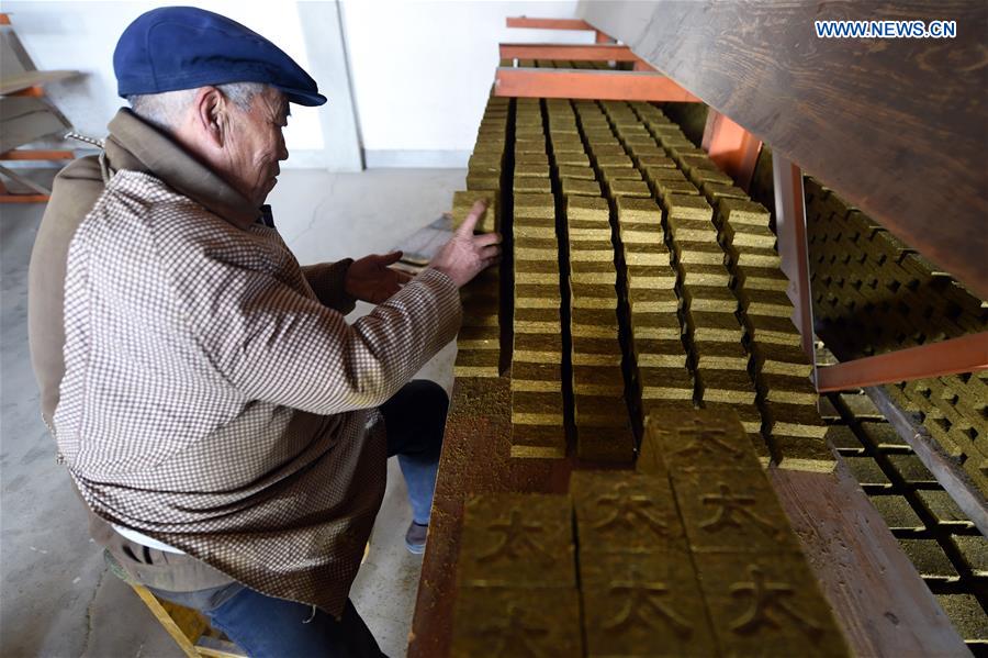 Intangible cultural heritage: Making hookah in NW China