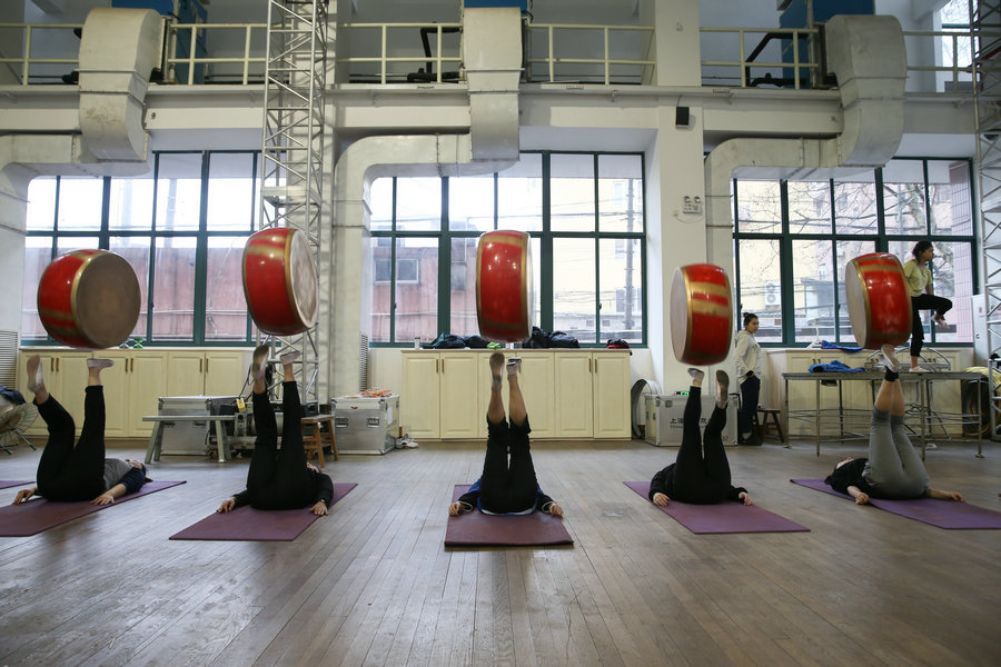 Circus school helps young Xinjiang acrobats win gold