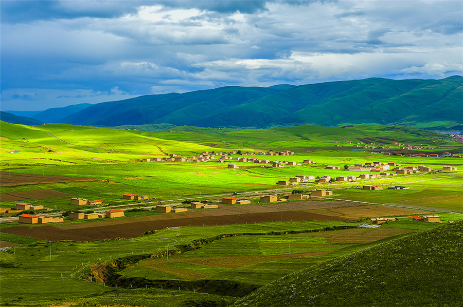 Images reveal breathtaking beauty of traditional Chinese villages