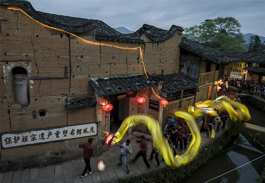 Images reveal breathtaking beauty of traditional Chinese villages