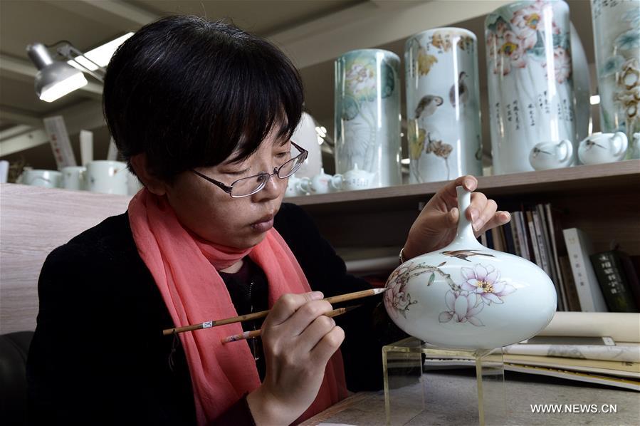 China's Zibo well-known for production and export of porcelain products