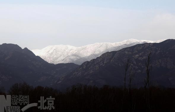 北京延慶海坨山春天仍然披“銀裝”[組圖]