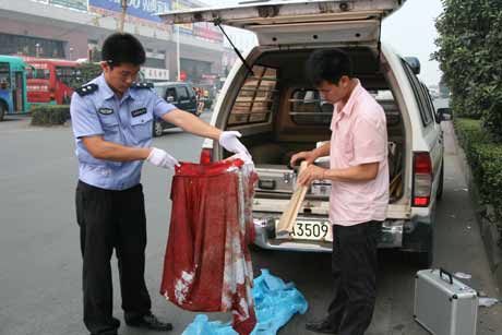 鞏義警方神勇出擊擒兇頑 副局長血灑街頭贏民贊