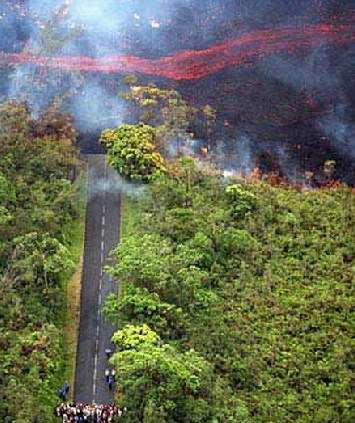 火山噴發(fā)時(shí)20個(gè)震撼景觀